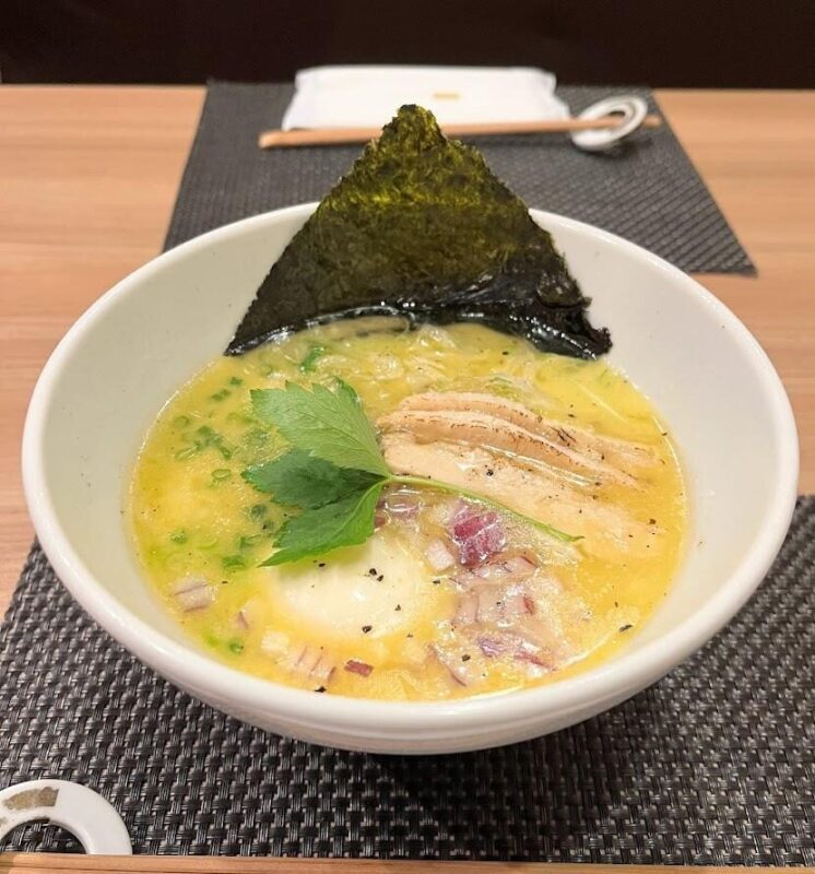 ことぷろ 博多地鶏 特製らぁめん
